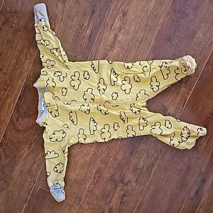 Gerber baby pjs